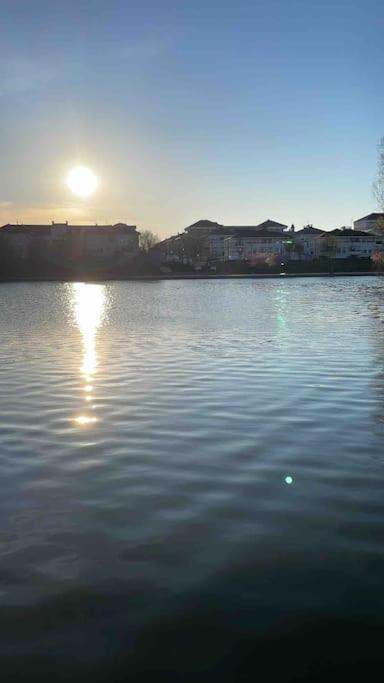 Appartement Confortable Proche Disneyland Paris Bussy-Saint-Georges Luaran gambar
