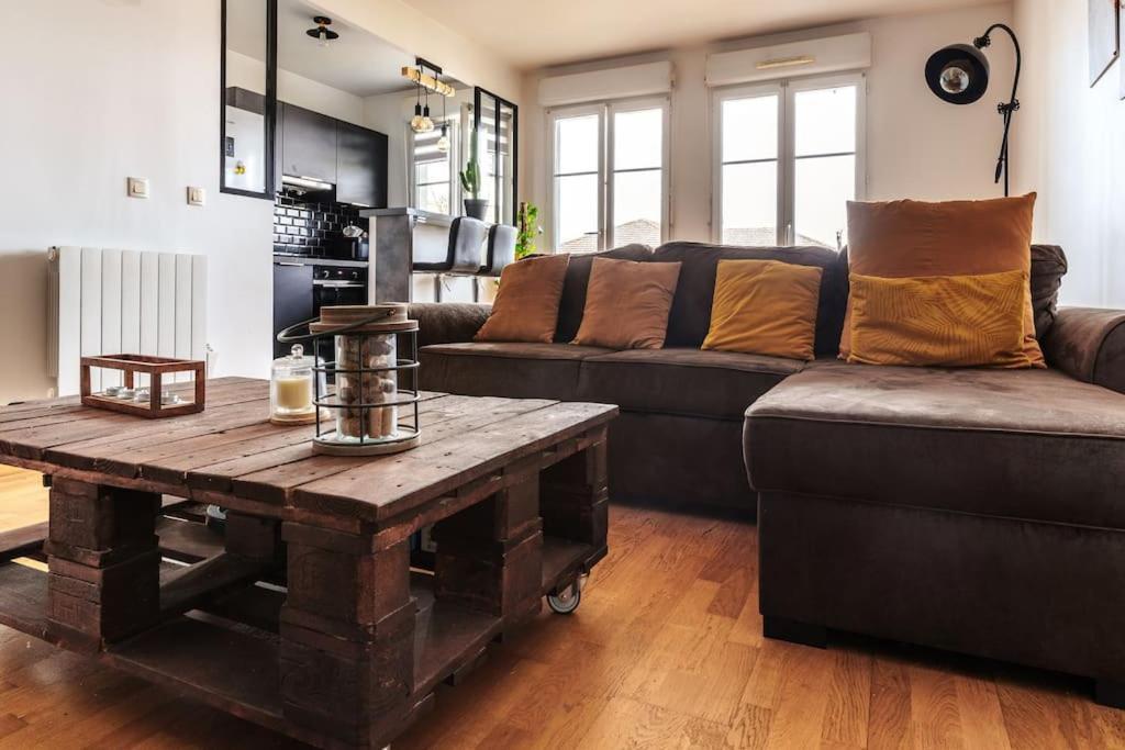 Appartement Confortable Proche Disneyland Paris Bussy-Saint-Georges Luaran gambar