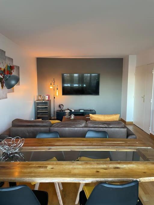 Appartement Confortable Proche Disneyland Paris Bussy-Saint-Georges Luaran gambar